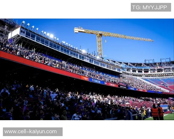 世体：因巴萨官方APP问题，约2000人无法下载门票进入球场